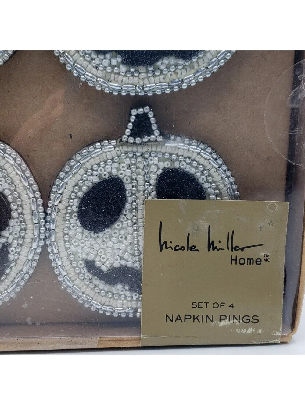 Nicole Miller Home New Pumpkin Head Napkin Ring Holders 4 White Black NIB